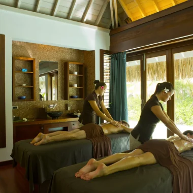 Enjoy a massage at the hotel spa © Grégoire Le Bacon