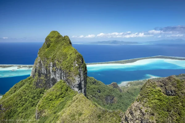 Aerial view of Mount Otemanu© Grégoire Le Bacon Tahiti Nui Helicopters
