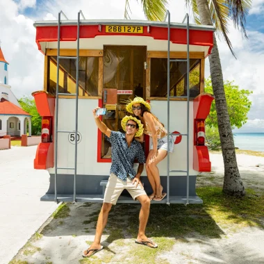 Selfie in The Islands of Tahiti © Grégoire Le Bacon