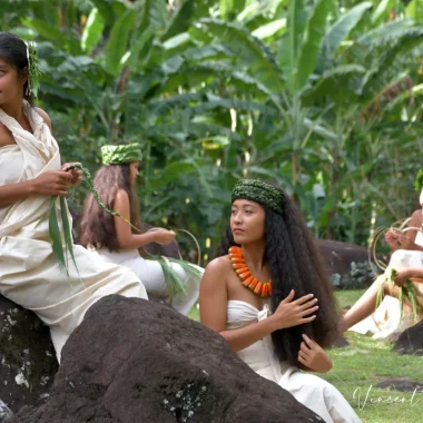 Tahitian women © Vincent Wargnier
